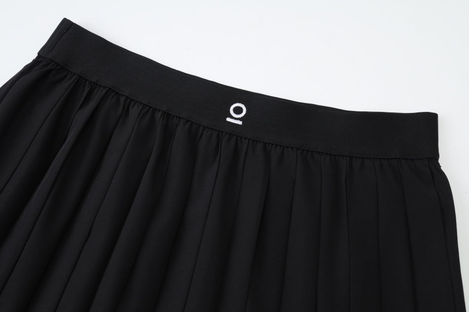 Pleat Skirt